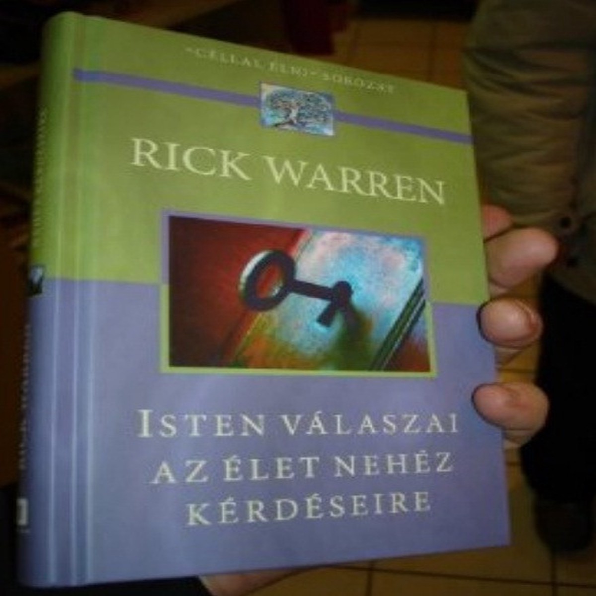 God's Answers to Life's Difficult Questions translaed to Hungarian Language